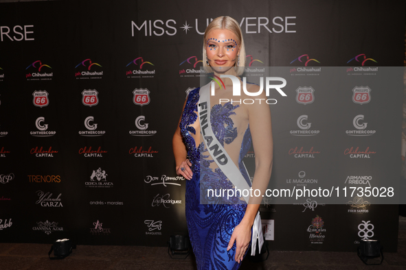 Miss Finland Matilda Wirtavuori attends the red carpet for the Miss Universe Catrinas Gala at Antiguo Colegio de las Vizcainas in Mexico Cit...