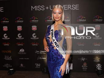 Miss Finland Matilda Wirtavuori attends the red carpet for the Miss Universe Catrinas Gala at Antiguo Colegio de las Vizcainas in Mexico Cit...