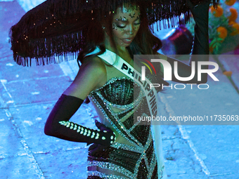 Miss Philippines Chelsea Anne Manalo walks on the runway during the Miss Universe Catrinas Gala at Antiguo Colegio de las Vizcainas in Mexic...