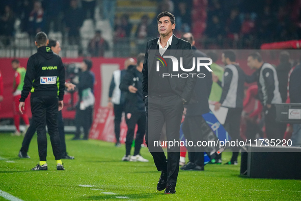 The head coach Paulo Fonseca of AC Milan looks up during the Italian championship Serie A football match between AC Monza and AC Milan at U-...