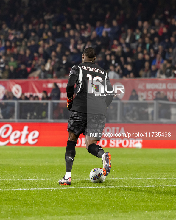 Mike Maignan plays during the Serie A match between AC Monza and AC Milan at U-Power Stadium in Monza, Italy, on November 2, 2024. 