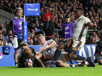 Mark Tele'a of New Zealand scores the winning try during the Autumn Nations Series International Rugby match between England and New Zealand...