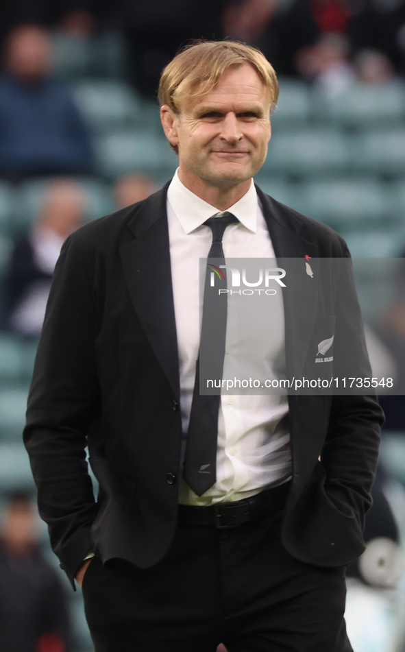 Scott Robertson is the Head Coach of New Zealand during the Autumn Nations Series International Rugby match between England and New Zealand...