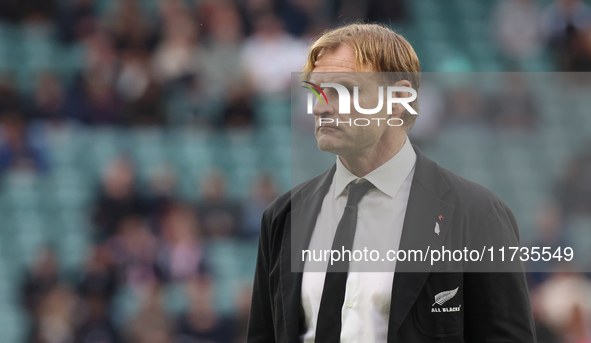 Scott Robertson is the Head Coach of New Zealand during the Autumn Nations Series International Rugby match between England and New Zealand...