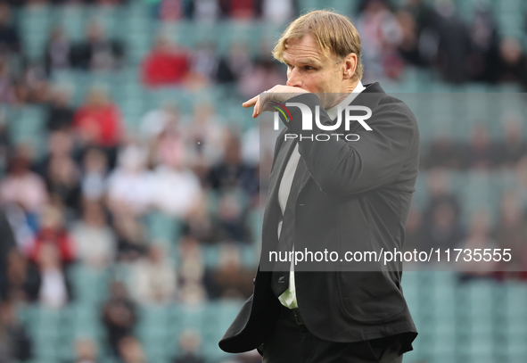 Scott Robertson is the Head Coach of New Zealand during the Autumn Nations Series International Rugby match between England and New Zealand...