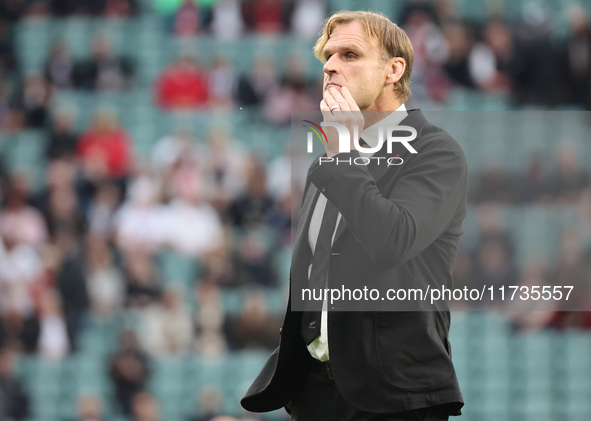 Scott Robertson is the Head Coach of New Zealand during the Autumn Nations Series International Rugby match between England and New Zealand...