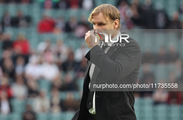 Scott Robertson is the Head Coach of New Zealand during the Autumn Nations Series International Rugby match between England and New Zealand...