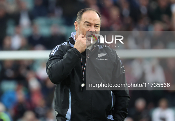 Scott Hensen serves as Assistant Coach during the Autumn Nations Series International Rugby match between England and New Zealand at Allianz...