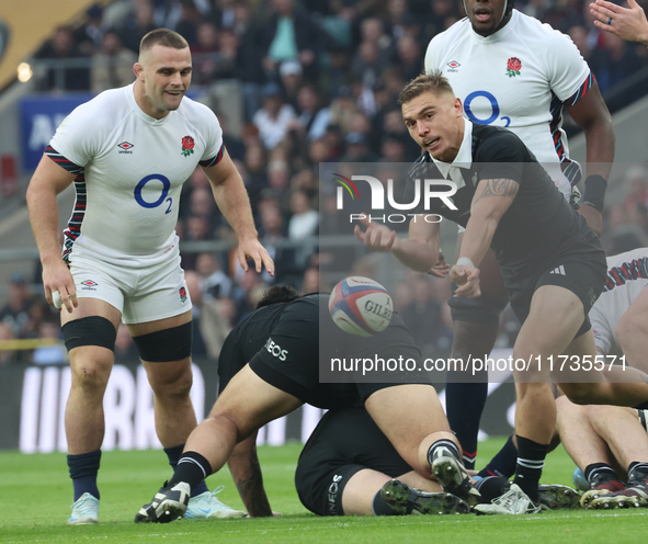 From left to right, England's George Martin (Leicester City) and Cortez Ratima of New Zealand are in action during the Autumn Nations Series...