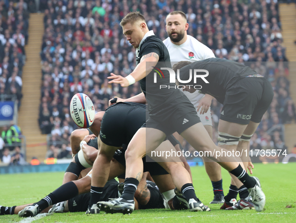 Cortez Ratima of New Zealand is in action during the Autumn Nations Series International Rugby match between England and New Zealand at Alli...