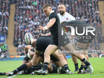 Cortez Ratima of New Zealand is in action during the Autumn Nations Series International Rugby match between England and New Zealand at Alli...