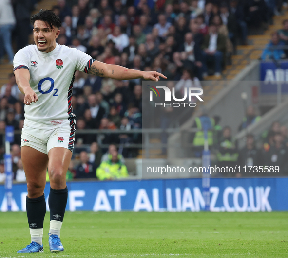 Marcus Smith of England (Harlequins) plays during the Autumn Nations Series International Rugby match between England and New Zealand at All...