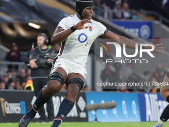 England's Maro Itoje (Saracens) is in action during the Autumn Nations Series International Rugby match between England and New Zealand at A...