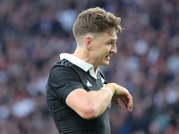 Beauden Barrett of New Zealand is in action during the Autumn Nations Series International Rugby match between England and New Zealand at Al...