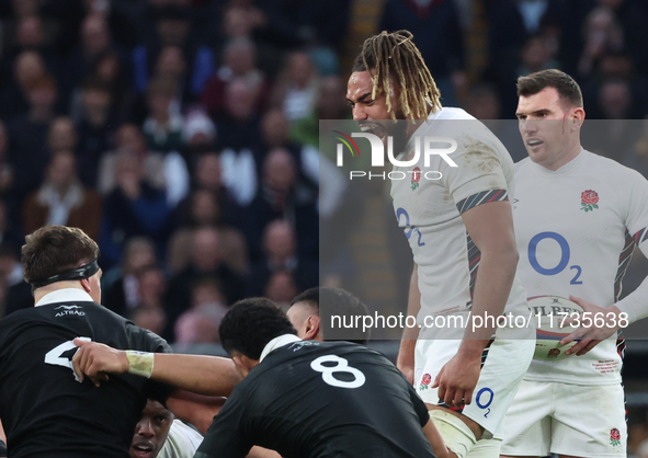 Chandler Cunningham-South of England (Harlequins) plays during the Autumn Nations Series International Rugby match between England and New Z...