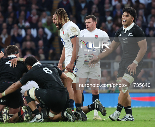 Chandler Cunningham-South of England (Harlequins) plays during the Autumn Nations Series International Rugby match between England and New Z...