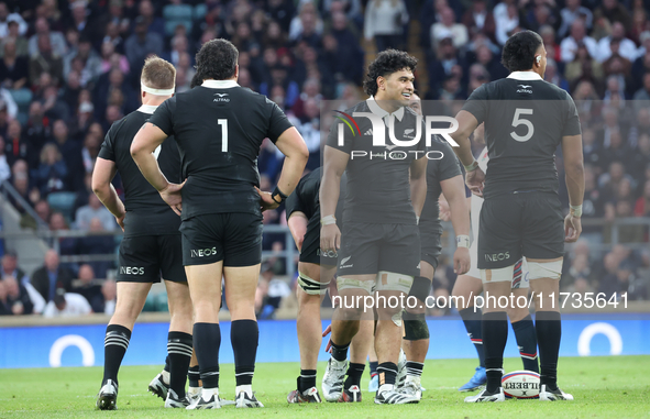 Wallace Sititi of New Zealand is in action during the Autumn Nations Series International Rugby match between England and New Zealand at All...