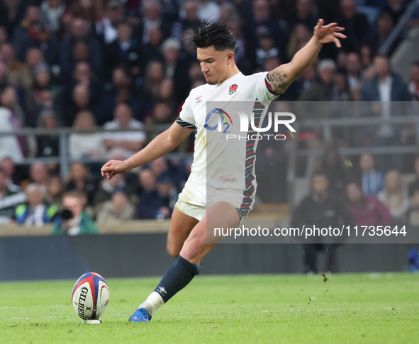 Marcus Smith of England (Harlequins) plays during the Autumn Nations Series International Rugby match between England and New Zealand at All...