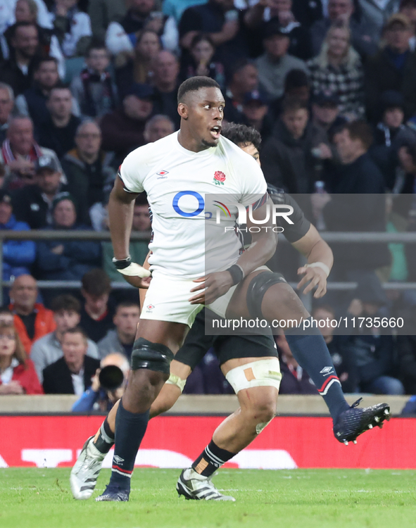 England's Maro Itoje (Saracens) is in action during the Autumn Nations Series International Rugby match between England and New Zealand at A...