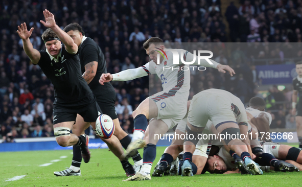 From left to right, Scott Barrett of New Zealand and Ben Spencer of England (Bath Rugby) are in action during the Autumn Nations Series Inte...