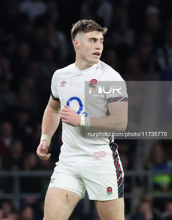 Tommy Freeman of England (Bath Rugby) plays during the Autumn Nations Series International Rugby match between England and New Zealand at Al...