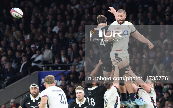 Ollie Lawrence of England (Bath Rugby) plays during the Autumn Nations Series International Rugby match between England and New Zealand at A...