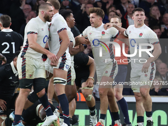 England's Henry Slade (Exeter Chiefs) (MIDDLE) participates in the Autumn Nations Series International Rugby match between England and New Z...