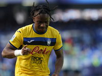 Ademola Lookman of Atalanta BC celebrates after scoring during the Serie A match between SSC Napoli and Atalanta BC at Stadio Diego Armando...