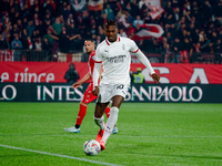 Rafael Leao plays during the AC Monza vs AC Milan Serie A match at U-Power Stadium in Monza, Italy, on November 2, 2024. (