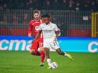 Samuel Chukwueze plays during the match between AC Monza and AC Milan in Serie A at U-Power Stadium in Monza, Italy, on November 2, 2024. (