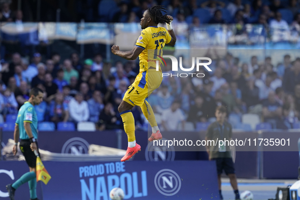 Ademola Lookman of Atalanta BC celebrates after scoring during the Serie A match between SSC Napoli and Atalanta BC at Stadio Diego Armando...