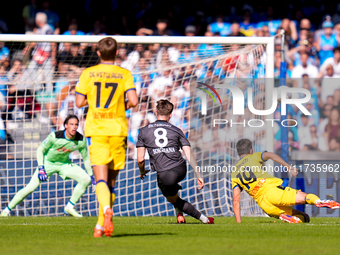 Scott McTominay of SSC Napoli hits the crossbar during the serie Serie A Enilive match between SSC Napoli and Atalanta BC at Stadio Diego Ar...