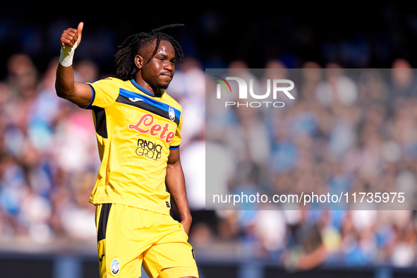 Ademola Lookman of Atalanta BC gestures during the serie Serie A Enilive match between SSC Napoli and Atalanta BC at Stadio Diego Armando Ma...