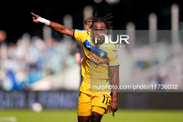 Ademola Lookman of Atalanta BC celebrates after scoring second goal during the serie Serie A Enilive match between SSC Napoli and Atalanta B...