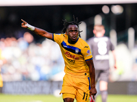 Ademola Lookman of Atalanta BC celebrates after scoring second goal during the serie Serie A Enilive match between SSC Napoli and Atalanta B...