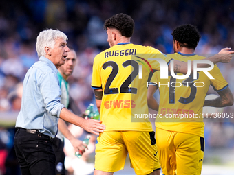 Gian Piero Gasperini Head Coach of Atalanta BC gives instructions to Matteo Ruggeri of Atalanta BC during the serie Serie A Enilive match be...