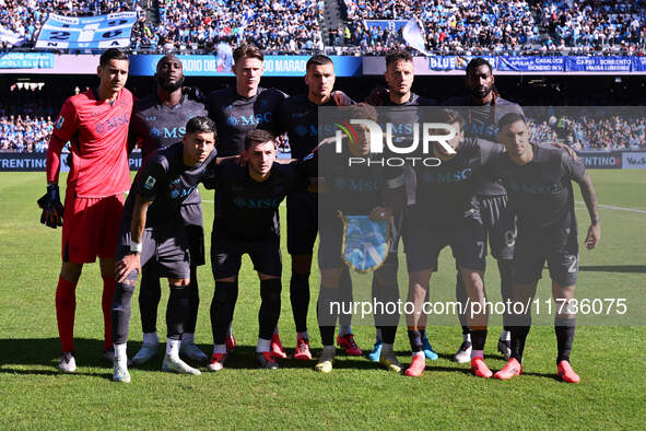 S.S.C. Napoli players pose for a team photo during the 11th day of the Serie A Championship between S.S.C. Napoli and Atalanta B.C. at the D...