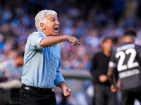 Gian Piero Gasperini Head Coach of Atalanta BC yells during the serie Serie A Enilive match between SSC Napoli and Atalanta BC at Stadio Die...