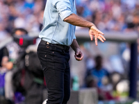 Gian Piero Gasperini Head Coach of Atalanta BC yells during the serie Serie A Enilive match between SSC Napoli and Atalanta BC at Stadio Die...