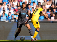 Leonardo Spinazzola of SSC Napoli and Davide Zappacosta of Atalanta BC compete for the ball during the serie Serie A Enilive match between S...