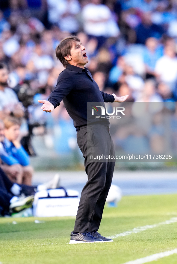 Antonio Conte Head Coach of SSC Napoli reacts during the serie Serie A Enilive match between SSC Napoli and Atalanta BC at Stadio Diego Arma...