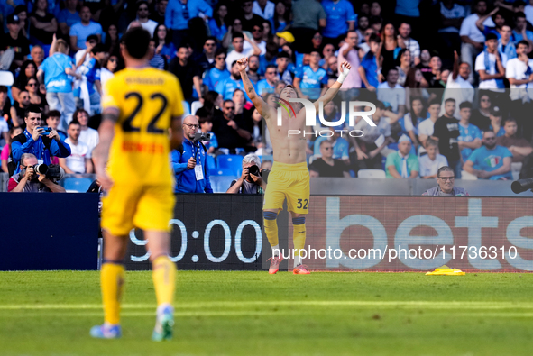 Mateo Retegui of Atalanta BC celebrates after scoring third goal during the serie Serie A Enilive match between SSC Napoli and Atalanta BC a...