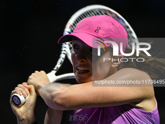 RIYADH, SAUDI ARABIA - NOVEMBER 03: Iga Swiatek of Poland during her match against Barbora Krejcikovas of Czech Republic on day 2 of the 202...