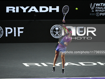 RIYADH, SAUDI ARABIA - NOVEMBER 03: Iga Swiatek of Poland during her match against Barbora Krejcikovas of Czech Republic on day 2 of the 202...