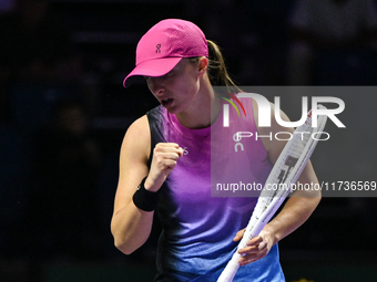 RIYADH, SAUDI ARABIA - NOVEMBER 03: Iga Swiatek of Poland during her match against Barbora Krejcikovas of Czech Republic on day 2 of the 202...