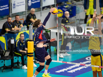 IGOR GROBELNY participates in a match of the PLUS Liga between Stal Nysa and ZAKSA Kedzierzyn Kozle in Nysa, Poland, on November 3, 2024. (