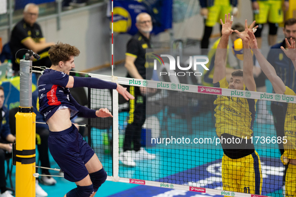 IGOR GROBELNY participates in a match of the PLUS Liga between Stal Nysa and ZAKSA Kedzierzyn Kozle in Nysa, Poland, on November 3, 2024. 