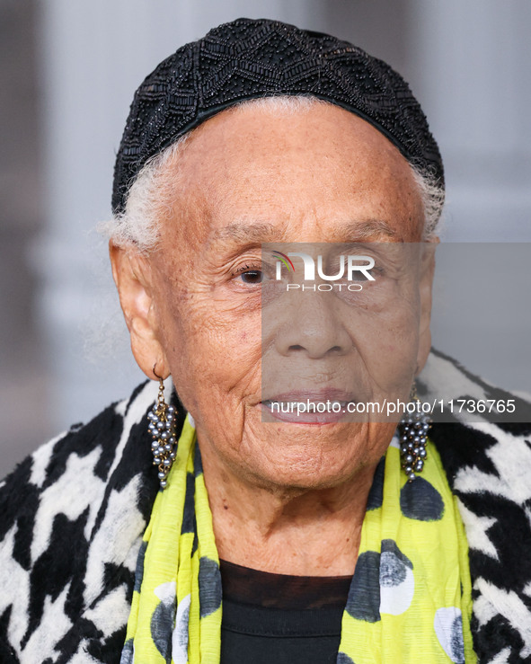 Betye Saar arrives at the 13th Annual LACMA Art + Film Gala 2024 presented by Gucci held at the Los Angeles County Museum of Art on November...