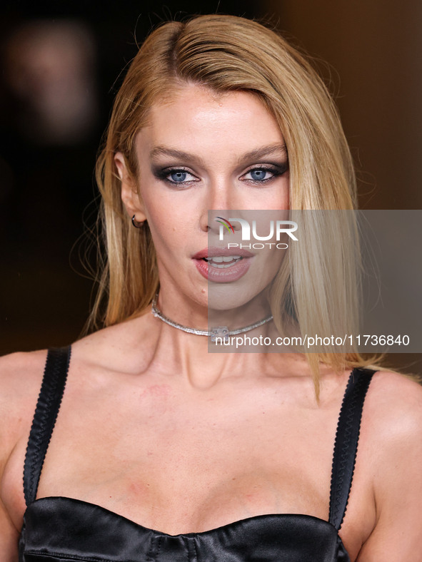 Stella Maxwell arrives at the 13th Annual LACMA Art + Film Gala 2024 presented by Gucci held at the Los Angeles County Museum of Art on Nove...