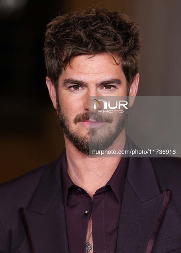 Andrew Garfield arrives at the 13th Annual LACMA Art + Film Gala 2024 presented by Gucci held at the Los Angeles County Museum of Art on Nov...